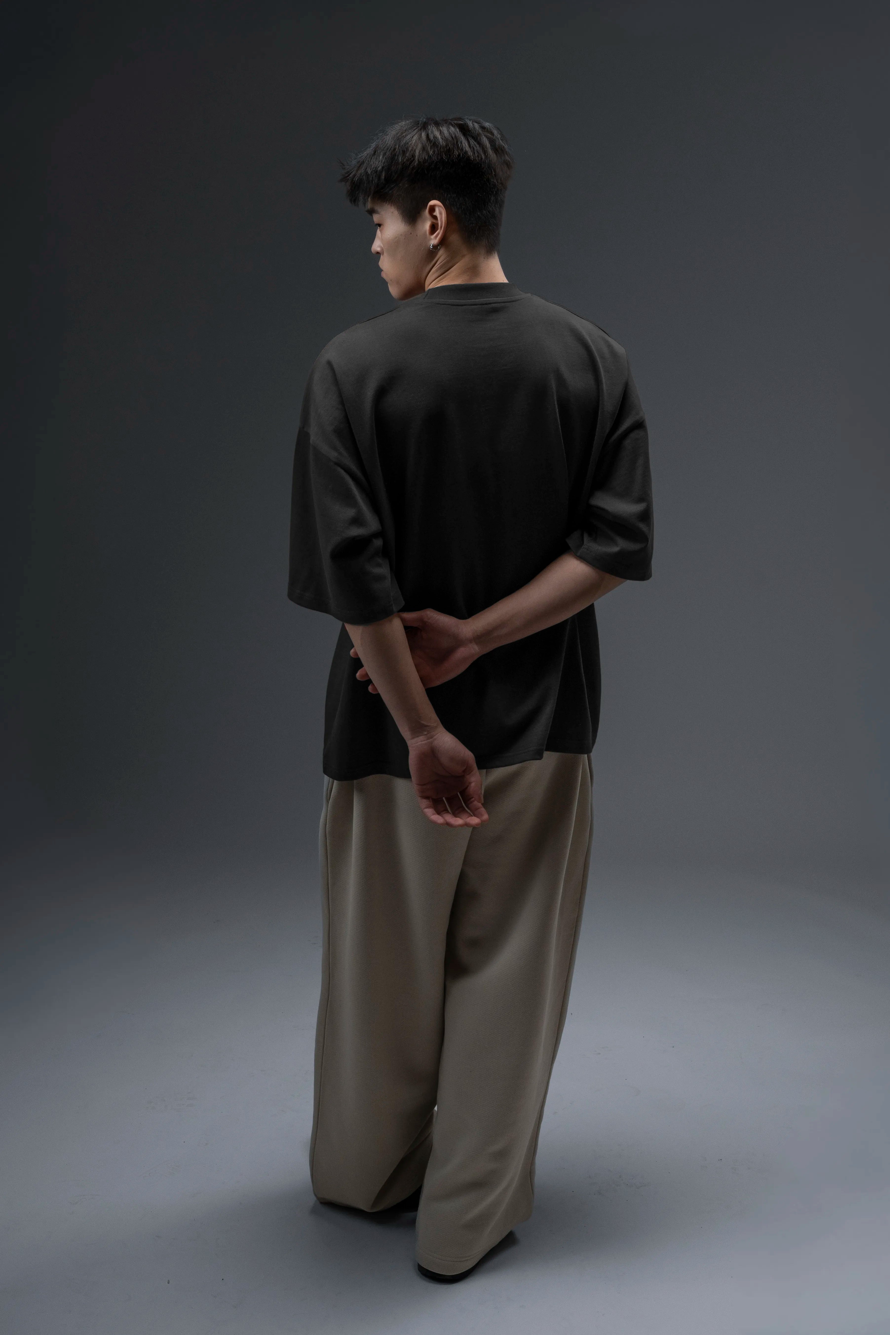 SE455R2 - أسود، عالي الجودة