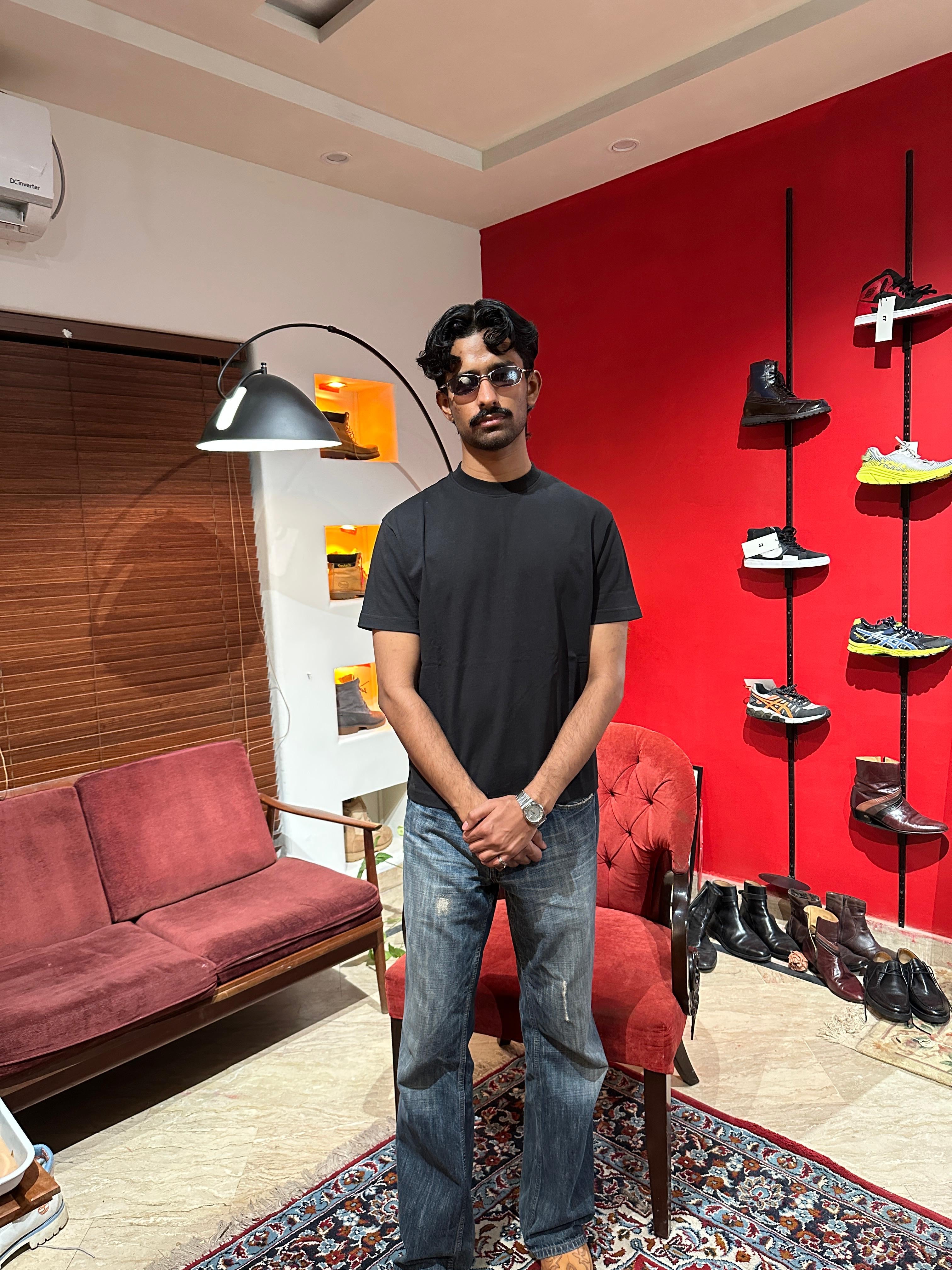 SE455R2 - أسود، عالي الجودة