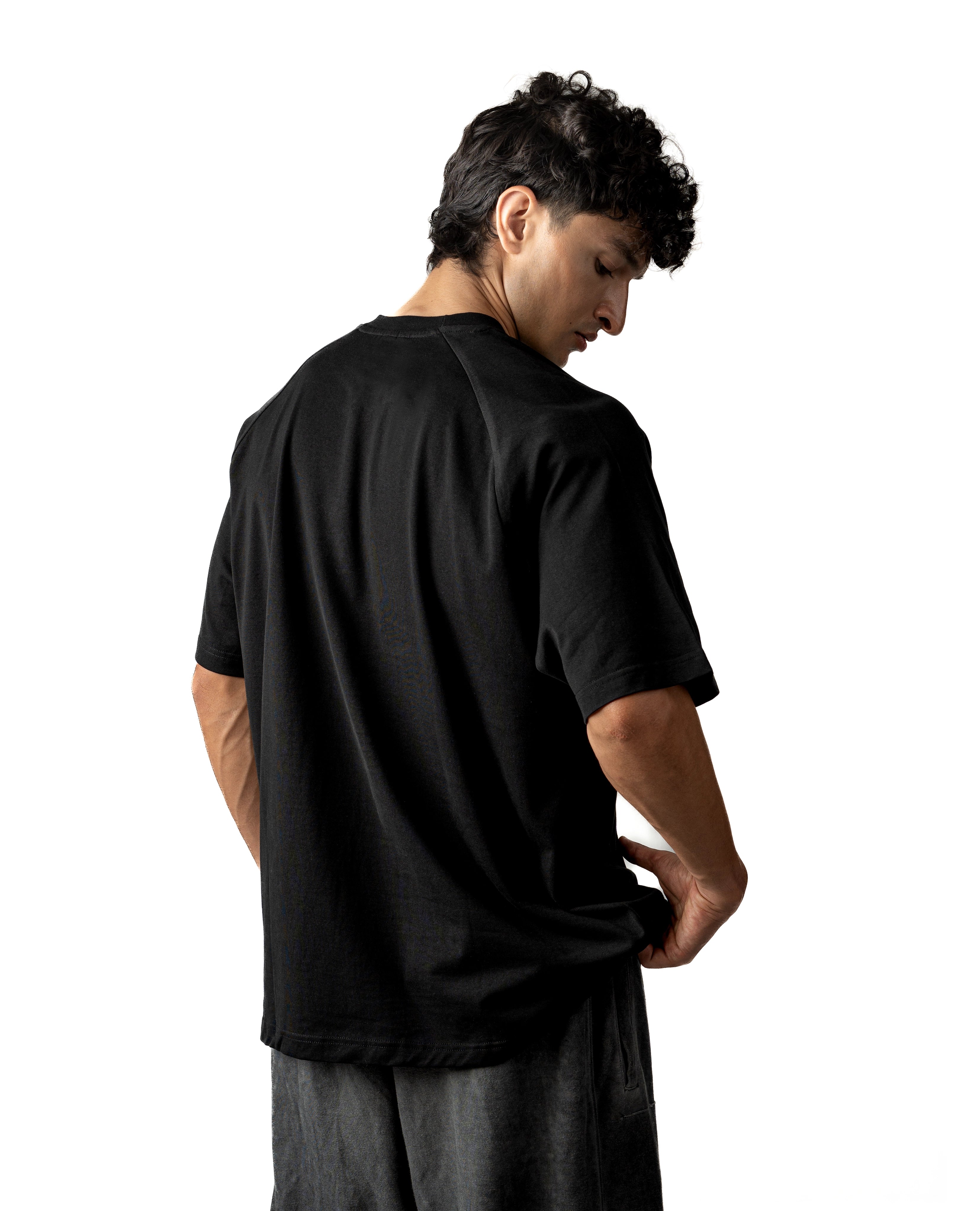 R32 Black Raglan Tee Bundle (3-Pack) – 220GSM GOTS organic
