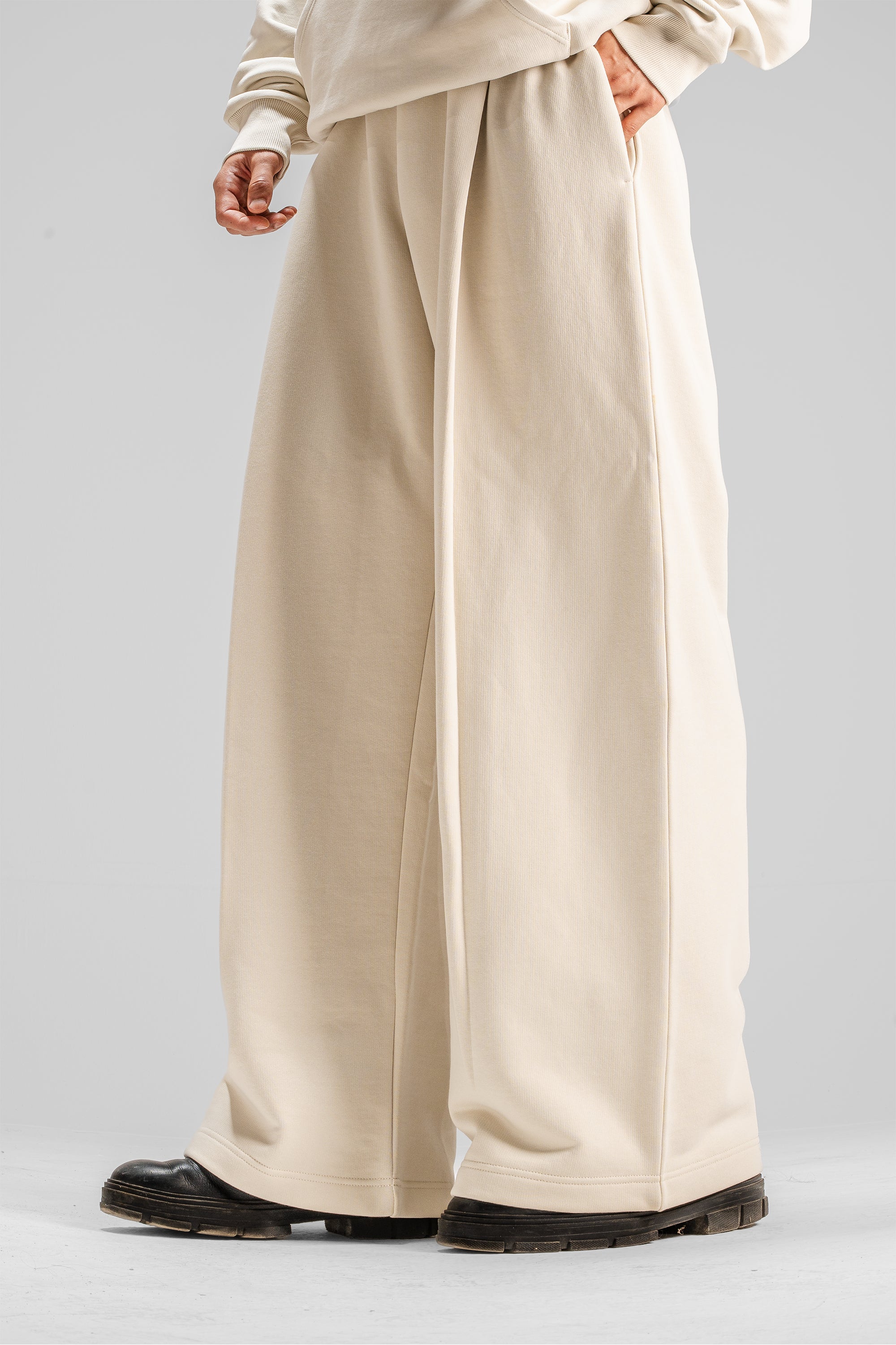 Y33 Pleated Baggy Organic Sweatpants - Bone [Pre-order]