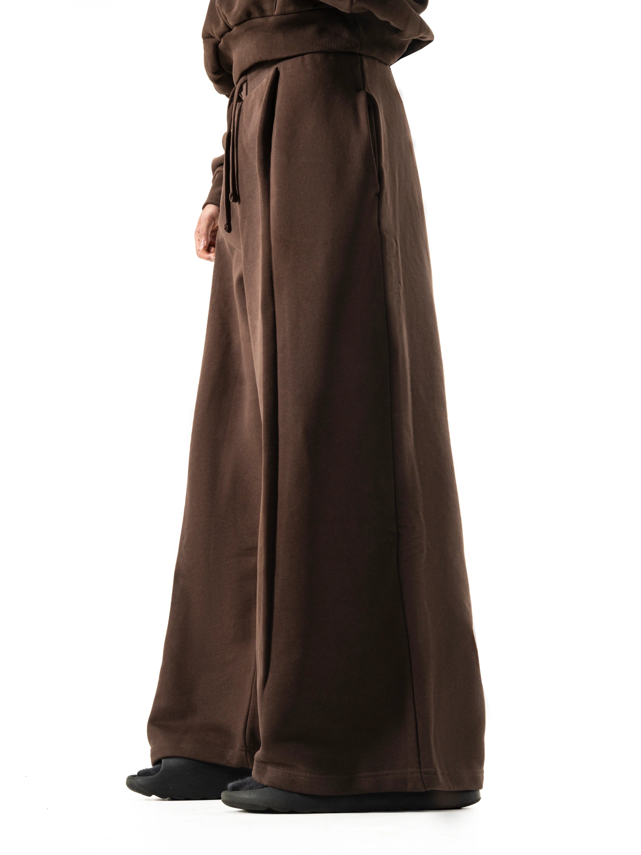 Y33 Pleated Baggy Organic Sweatpants - Mocha
