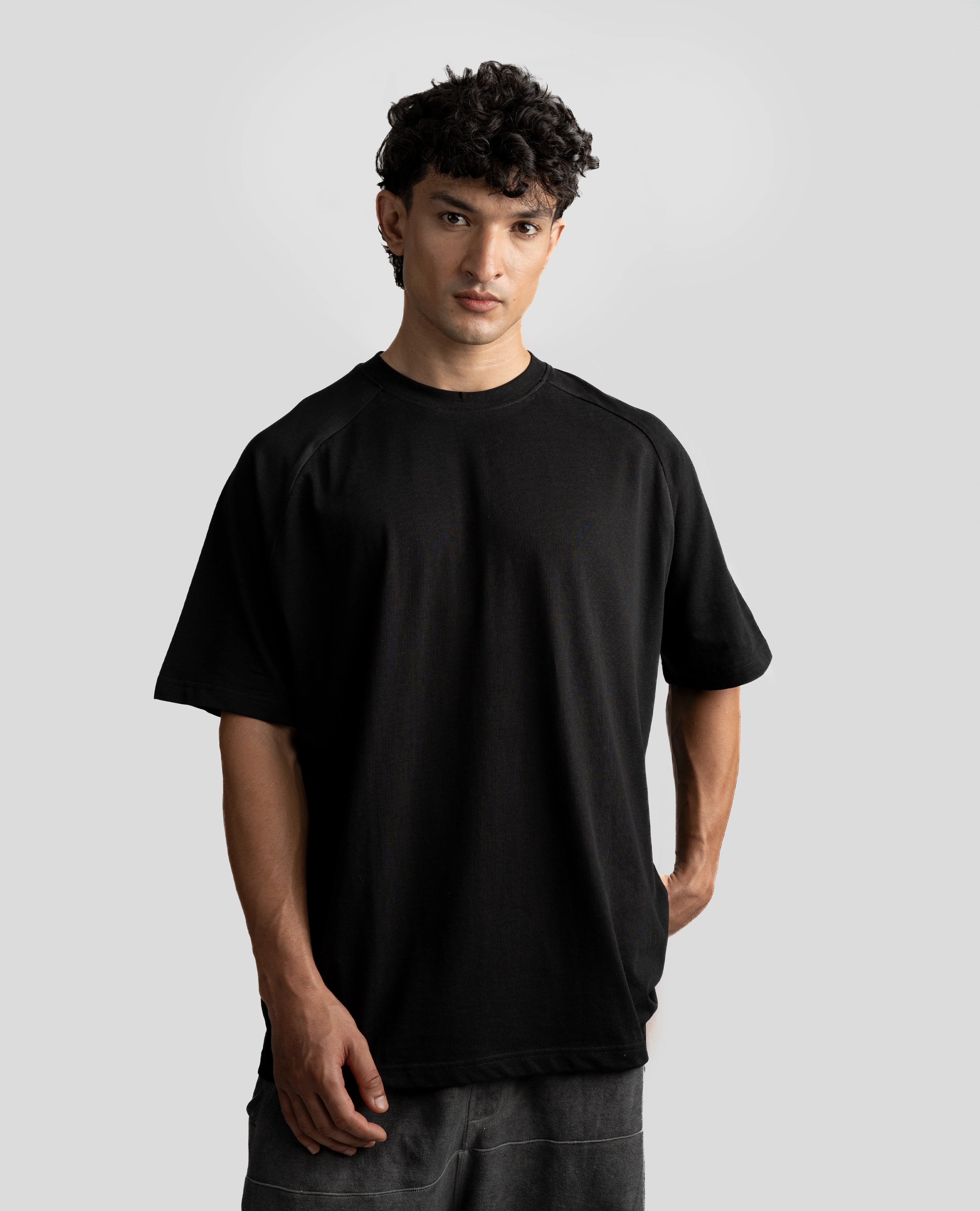 R32 Premium 220GSM Organic Cotton Raglan Tee – Black [Pre-Order: October 1]