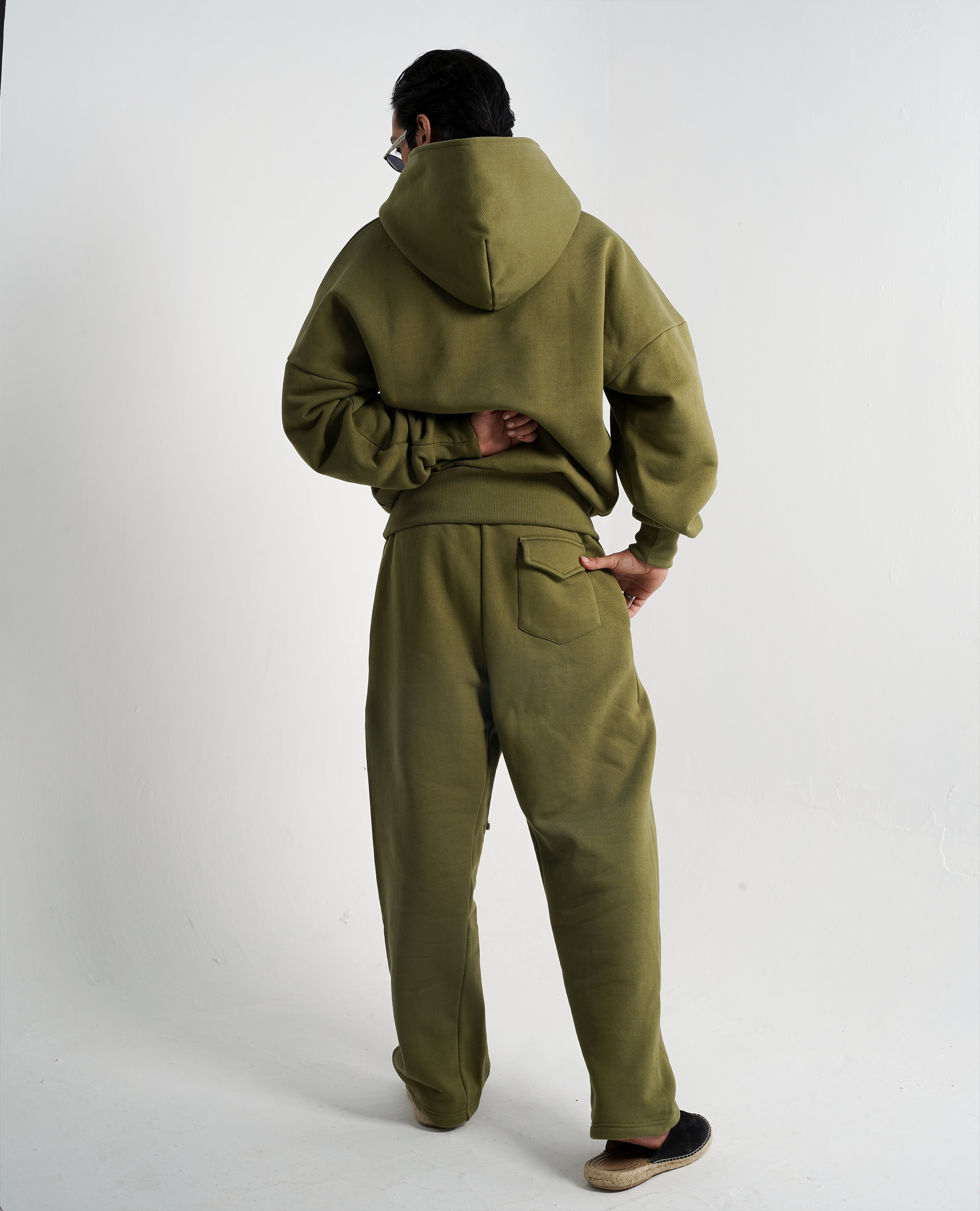 Y27 Ultra Heavy Organic Pull-Over, Olive Green